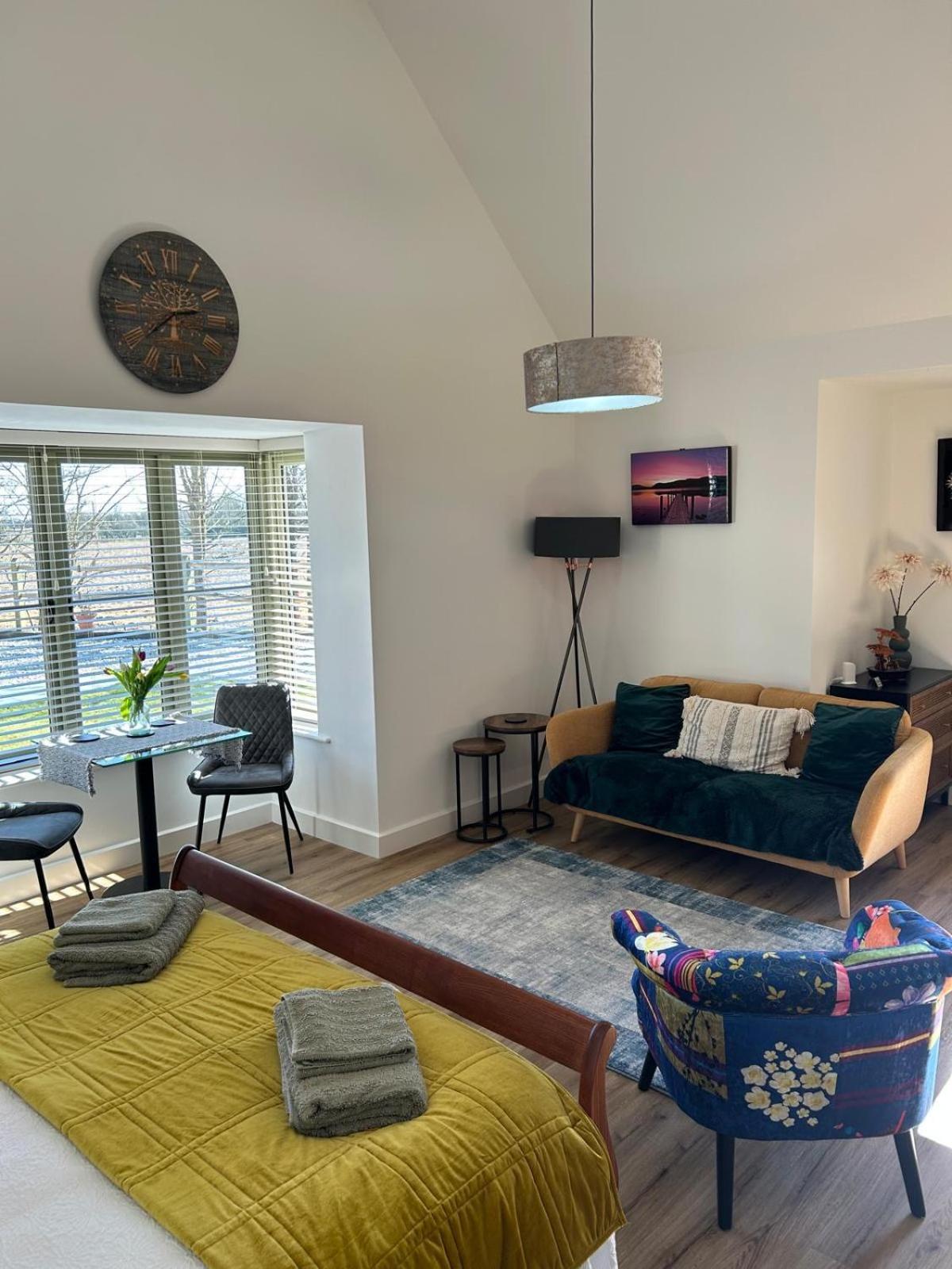 Ferienwohnung Blundens Dawmill Chichester Exterior foto